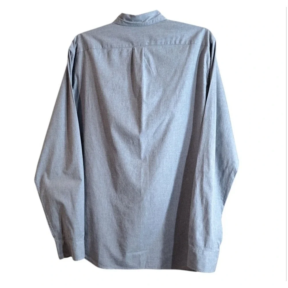 J.Crew Men's Collared Button-Down Shirt‎ Size XLT Gray Long Sleeves